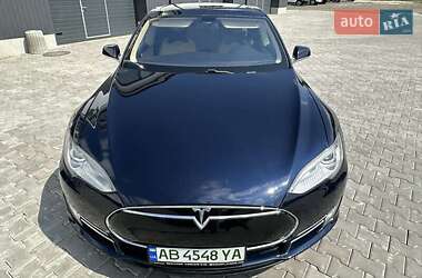 Лифтбек Tesla Model S 2013 в Львове