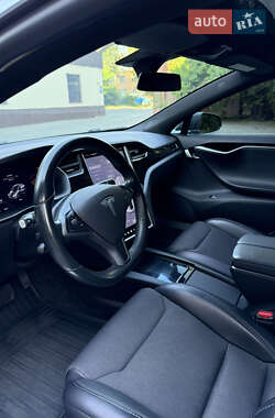 Ліфтбек Tesla Model S 2018 в 