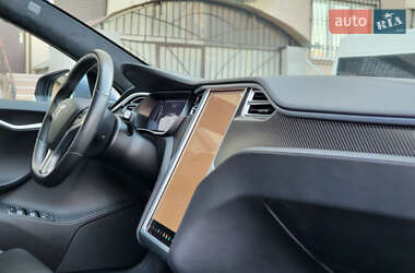 Ліфтбек Tesla Model S 2018 в 