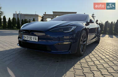 Лифтбек Tesla Model S 2022 в 