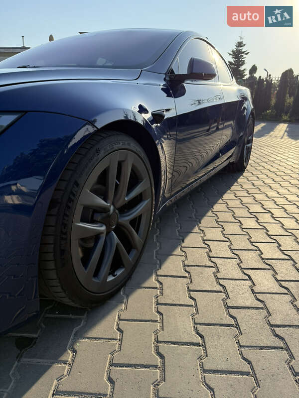 Ліфтбек Tesla Model S 2022 в Одесі