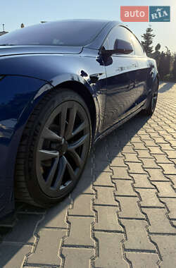 Лифтбек Tesla Model S 2022 в 