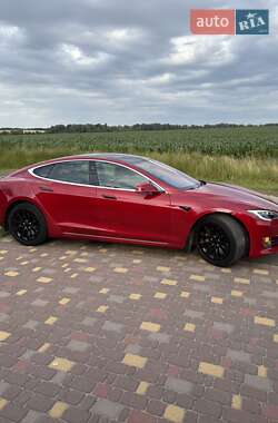Ліфтбек Tesla Model S 2018 в 
