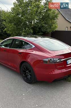 Ліфтбек Tesla Model S 2018 в 