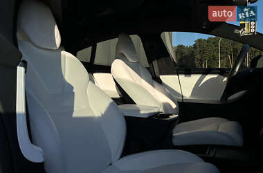 Лифтбек Tesla Model S 2018 в 