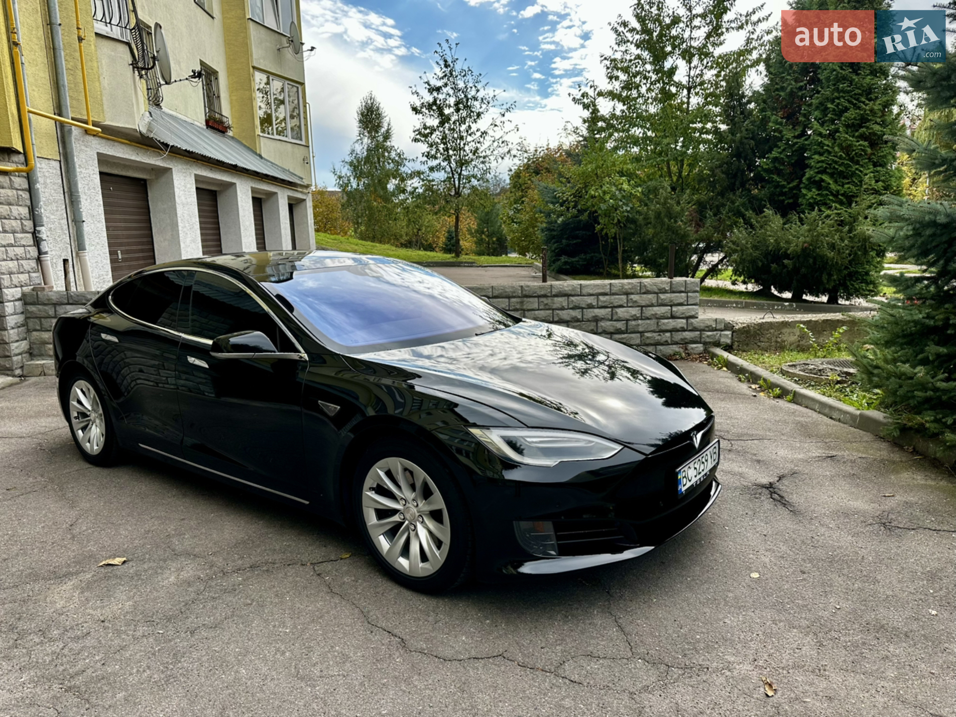 2016 Tesla Model S - мініатюра 10