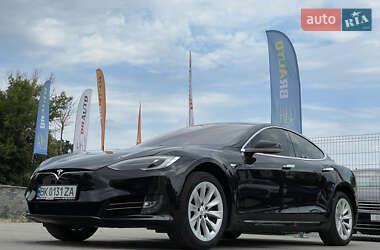 Лифтбек Tesla Model S 2018 в 