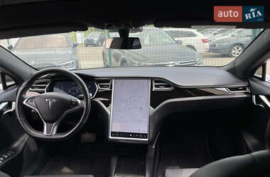 Лифтбек Tesla Model S 2018 в 