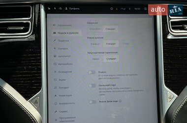 Лифтбек Tesla Model S 2018 в 