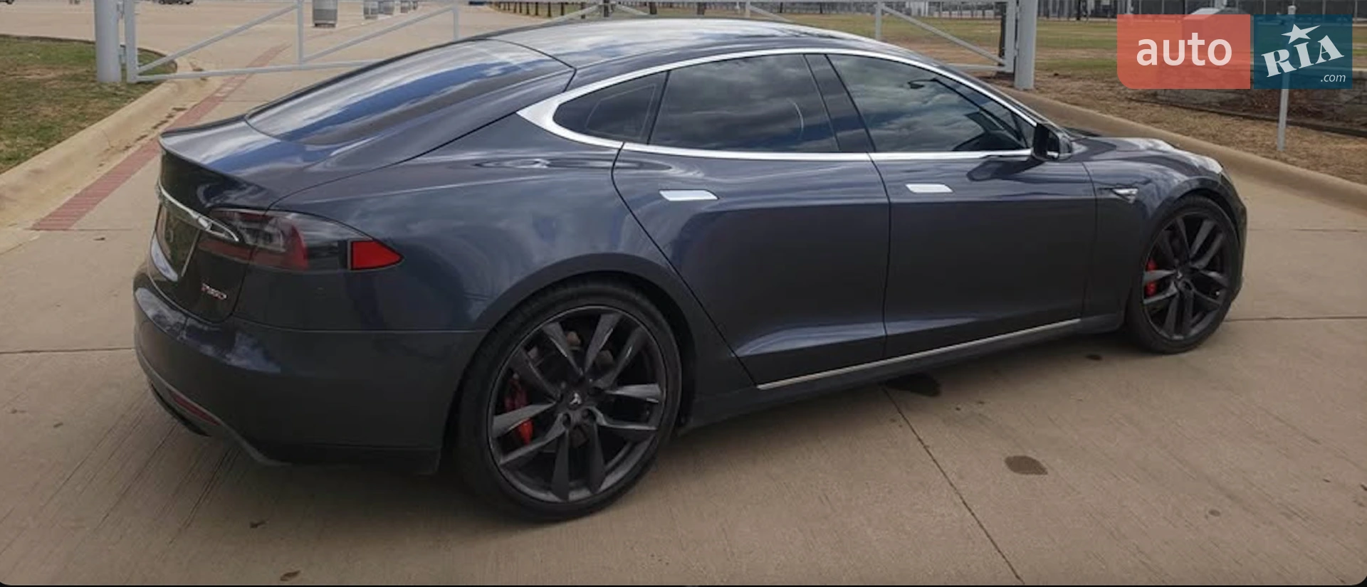 2015 Tesla Model S - мініатюра 8
