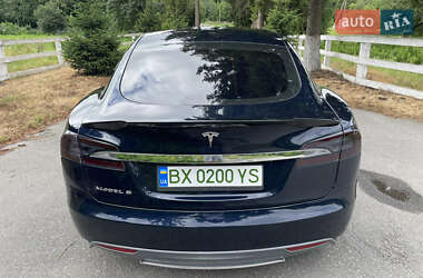 Ліфтбек Tesla Model S 2013 в 