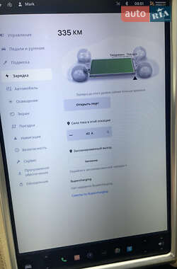 Ліфтбек Tesla Model S 2013 в 