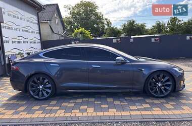 Ліфтбек Tesla Model S 2017 в 