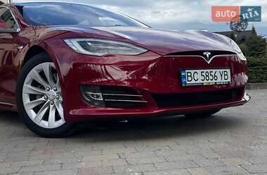 Ліфтбек Tesla Model S 2019 в 