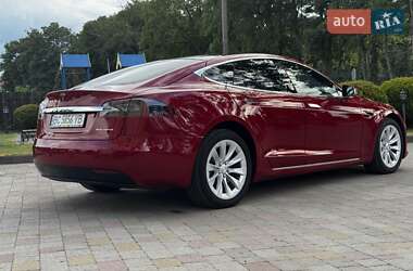 Ліфтбек Tesla Model S 2019 в 