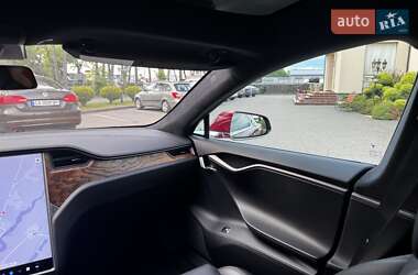 Ліфтбек Tesla Model S 2019 в 