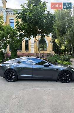 Лифтбек Tesla Model S 2018 в 
