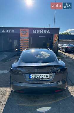 Лифтбек Tesla Model S 2018 в 