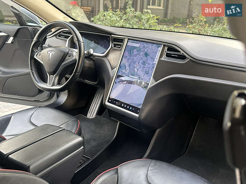 Лифтбек Tesla Model S 2013 в Кропивницком