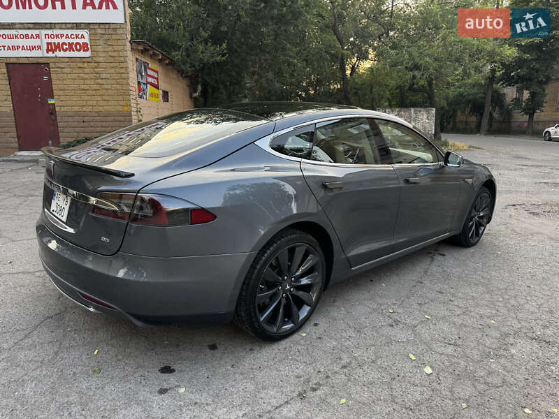 Лифтбек Tesla Model S 2014 в Днепре фото 7 Лифтбек Tesla Model S 2014 в Днепре
