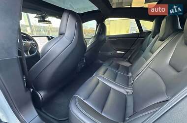 Ліфтбек Tesla Model S 2018 в 