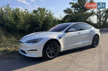 Лифтбек Tesla Model S 2021 в 