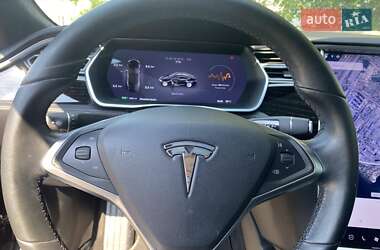 Ліфтбек Tesla Model S 2016 в 