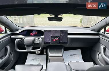 Ліфтбек Tesla Model S 2024 в 