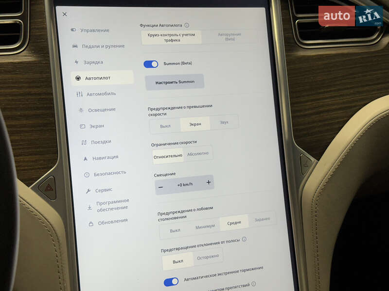 Лифтбек Tesla Model S 2016 в Владимире