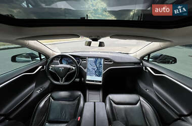 Лифтбек Tesla Model S 2016 в 