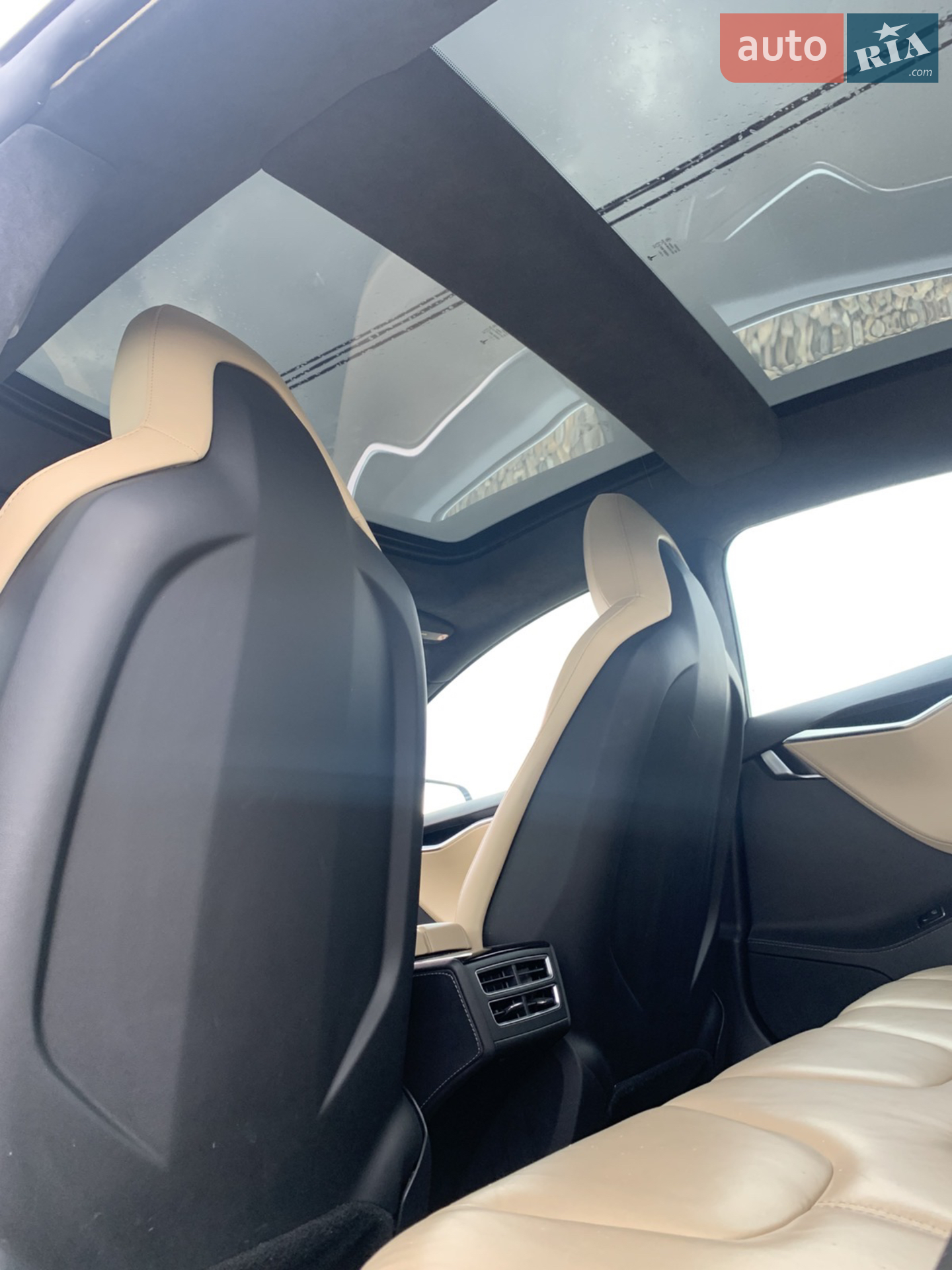2015 Tesla Model S - мініатюра 16