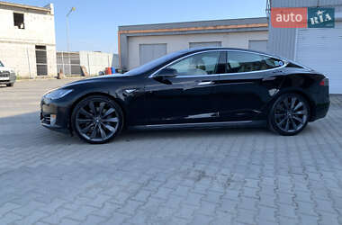 Лифтбек Tesla Model S 2013 в 