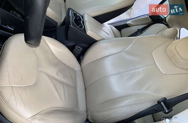 Лифтбек Tesla Model S 2013 в 