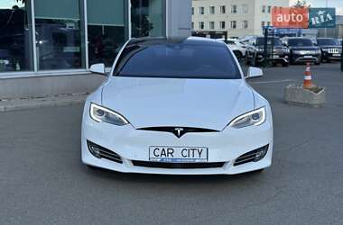 Лифтбек Tesla Model S 2016 в 