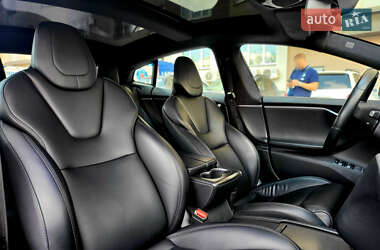 Ліфтбек Tesla Model S 2018 в 