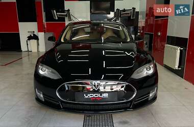 Лифтбек Tesla Model S 2013 в Одессе