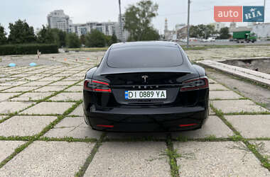 Ліфтбек Tesla Model S 2017 в 