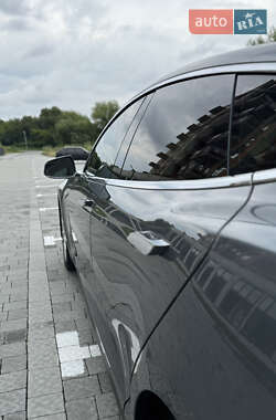 Лифтбек Tesla Model S 2013 в 