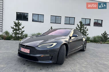 Лифтбек Tesla Model S 2021 в 