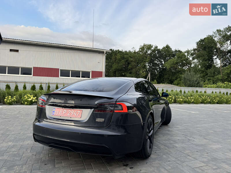 Ліфтбек Tesla Model S 2021 в Луцьку