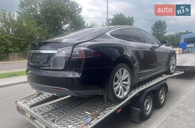 Лифтбек Tesla Model S 2014 в Ракитном