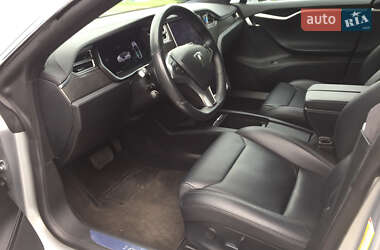 Лифтбек Tesla Model S 2018 в 