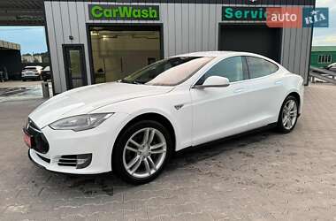 Ліфтбек Tesla Model S 2014 в 
