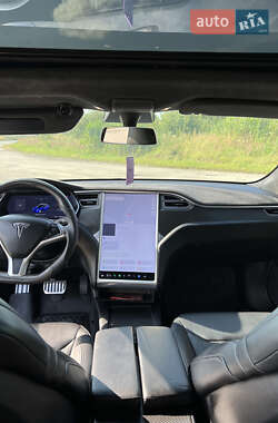 Лифтбек Tesla Model S 2016 в 