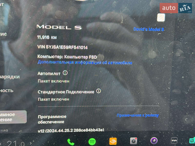 Лифтбек Tesla Model S 2024 в Рогатине