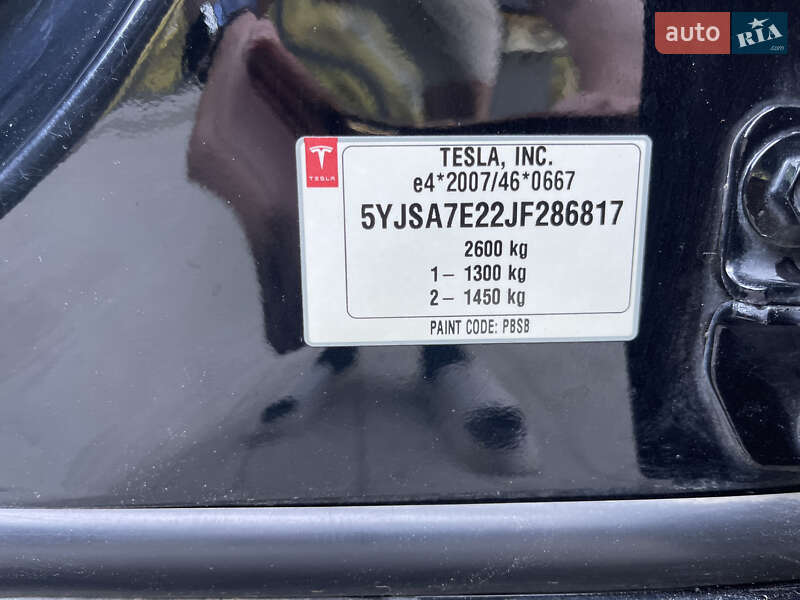 Ліфтбек Tesla Model S 2019 в Новояворівську