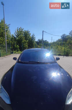 Лифтбек Tesla Model S 2013 в 