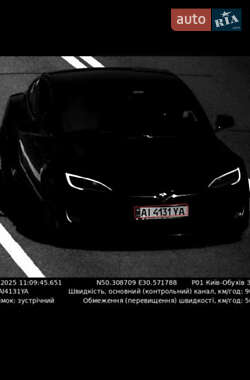 Лифтбек Tesla Model S 2018 в Киеве