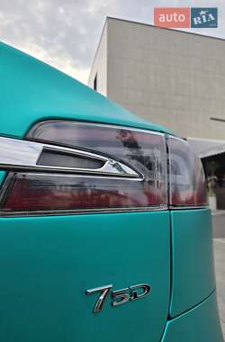 Лифтбек Tesla Model S 2018 в 