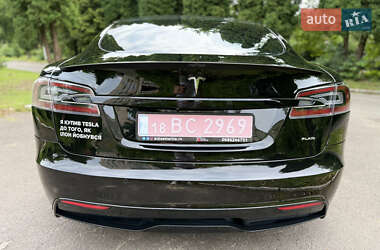 Лифтбек Tesla Model S 2021 в 